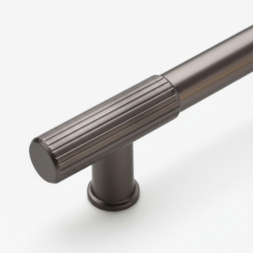 Luxury Striped Metal Pulls – Zinc Alloy Cabinet Hardware